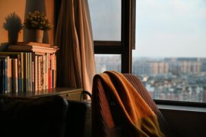 Tips for Creating a Cozy Reading Nook in Any Space